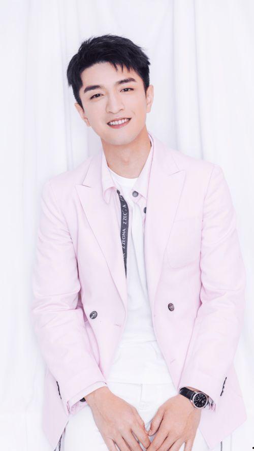 娱乐圈吃瓜鹅金瀚,娱乐圈吃瓜鹅的甜蜜蜕变